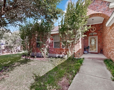 2400 White Stallion Way - Photo Thumbnail 1
