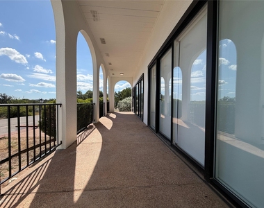 413 Seawind - Photo Thumbnail 1
