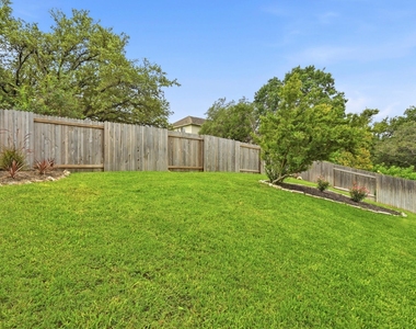 12909 Majestic Oaks Dr - Photo Thumbnail 31