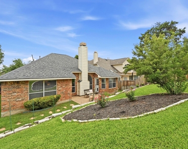 12909 Majestic Oaks Dr - Photo Thumbnail 29