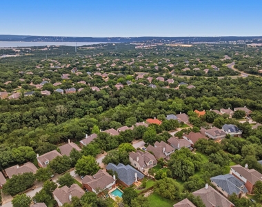 12909 Majestic Oaks Dr - Photo Thumbnail 33
