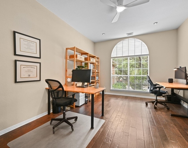 12909 Majestic Oaks Dr - Photo Thumbnail 7