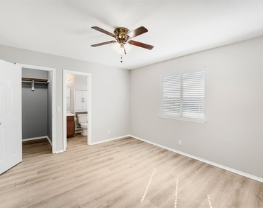 187 Ames Cv - Photo Thumbnail 13