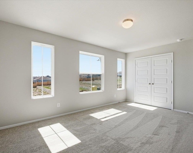 2714 Foss Rd - Photo Thumbnail 24