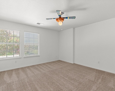 104 Whitechapel Ct - Photo Thumbnail 20