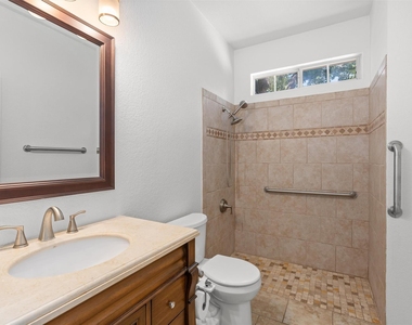 104 Whitechapel Ct - Photo Thumbnail 10