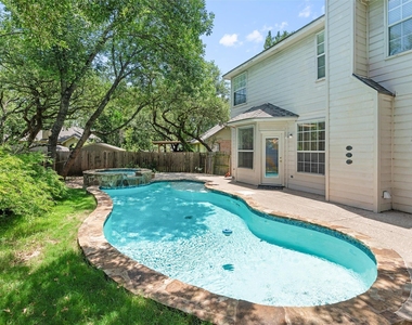 104 Whitechapel Ct - Photo Thumbnail 23
