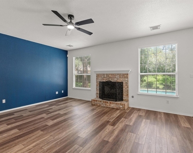 104 Whitechapel Ct - Photo Thumbnail 3