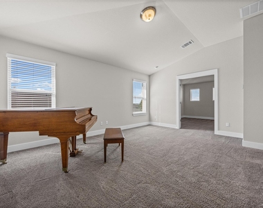 1516 William Bee Dr - Photo Thumbnail 23