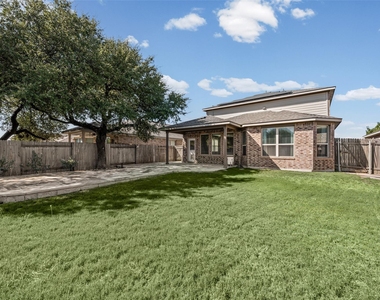 1516 William Bee Dr - Photo Thumbnail 39