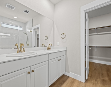 1516 William Bee Dr - Photo Thumbnail 19