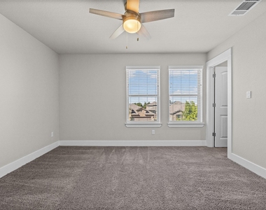 1516 William Bee Dr - Photo Thumbnail 29