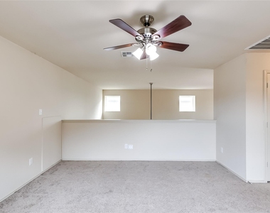 125 Wedgewood Way - Photo Thumbnail 20