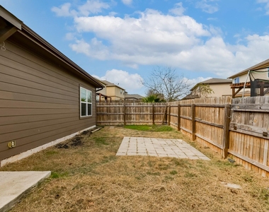 125 Wedgewood Way - Photo Thumbnail 28