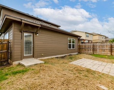 125 Wedgewood Way - Photo Thumbnail 27