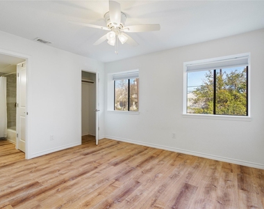 3115 Helms St - Photo Thumbnail 5