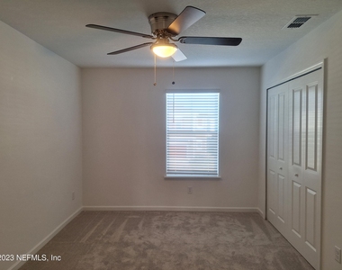 54 Craig Court - Photo Thumbnail 18