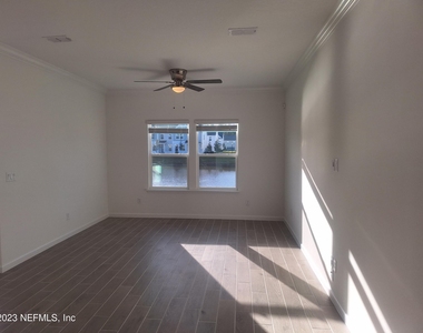 54 Craig Court - Photo Thumbnail 15
