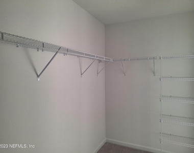 54 Craig Court - Photo Thumbnail 24