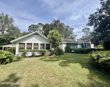 1692 E Holly Oaks Lake Road E - Photo Thumbnail 25