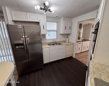 10911 Merrywood Drive - Photo Thumbnail 20