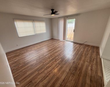 10911 Merrywood Drive - Photo Thumbnail 27