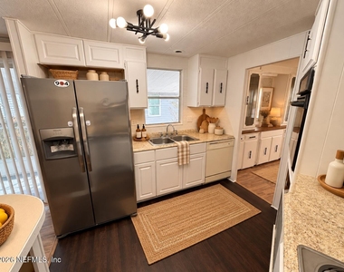 10911 Merrywood Drive - Photo Thumbnail 3