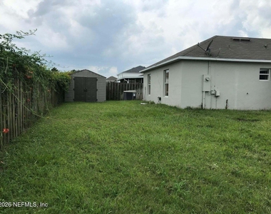 5490 Lafayette Park Drive N - Photo Thumbnail 6