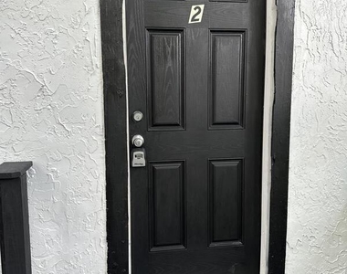 1415 Lila Street - Photo Thumbnail 1