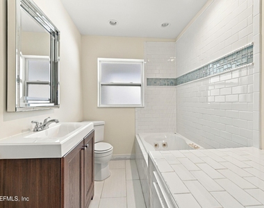 955 Waterman Road S - Photo Thumbnail 16
