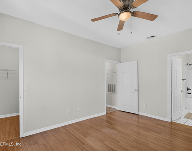 160 Veracruz Drive - Photo Thumbnail 12