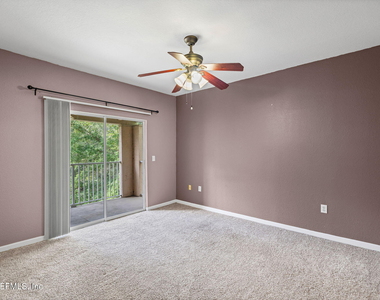 10075 N Gate Parkway N - Photo Thumbnail 14