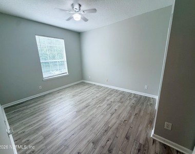 8601 Beach Boulevard - Photo Thumbnail 13