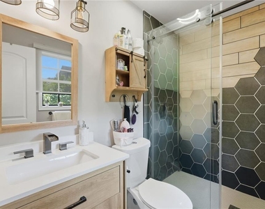 3316 Alcazar Drive Sw - Photo Thumbnail 15