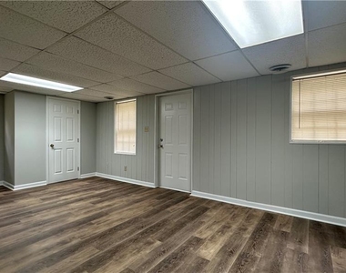 2850 Bruckner Boulevard - Photo Thumbnail 14