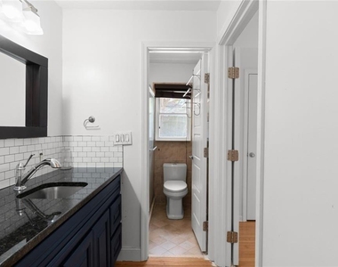 212 Kings - Photo Thumbnail 115