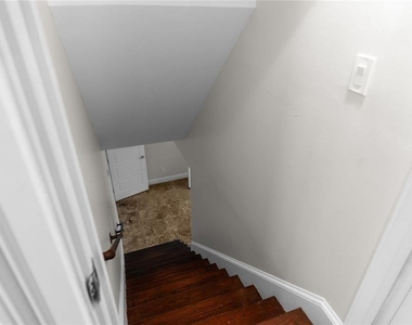 212 Kings - Photo Thumbnail 85