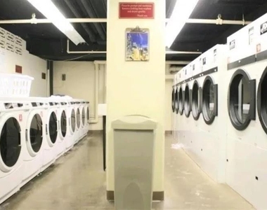 300 Peachtree Street Ne - Photo Thumbnail 2