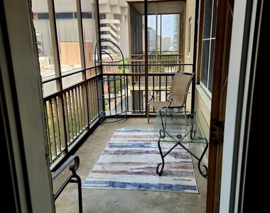 300 Peachtree Street Ne - Photo Thumbnail 6