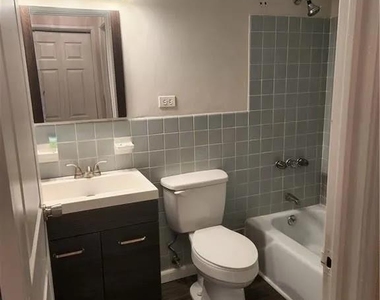 300 Peachtree Street Ne - Photo Thumbnail 3