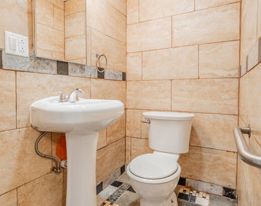 1841 W Touhy Avenue - Photo Thumbnail 13