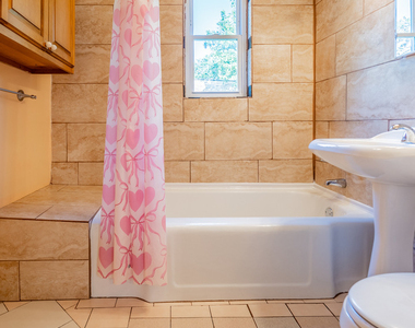 1841 W Touhy Avenue - Photo Thumbnail 23
