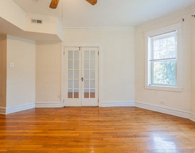 1841 W Touhy Avenue - Photo Thumbnail 3