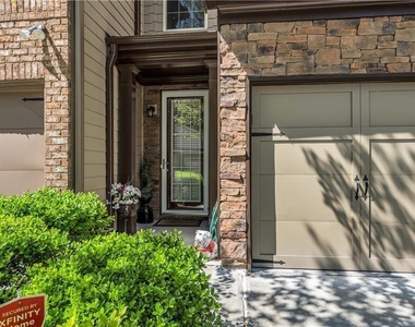 3102 Brockenhurst Drive - Photo Thumbnail 1