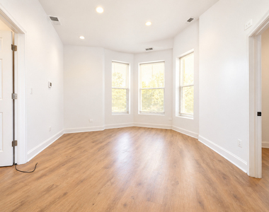 6613 S Vernon Avenue - Photo Thumbnail 4