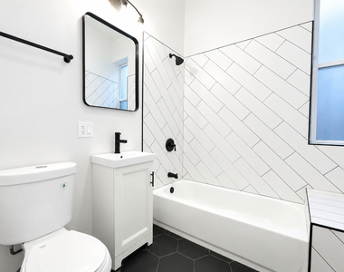 6613 S Vernon Avenue - Photo Thumbnail 7
