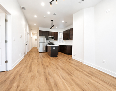 6613 S Vernon Avenue - Photo Thumbnail 3