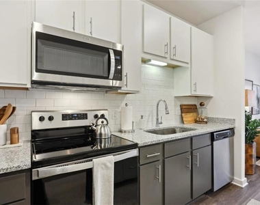 75 Overlook Parkway Se - Photo Thumbnail 3