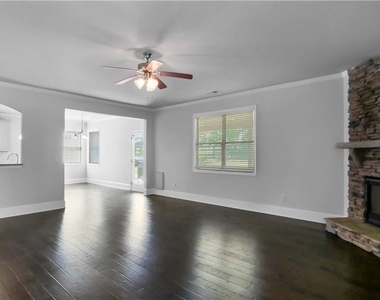 3975 Frasier Drive - Photo Thumbnail 6