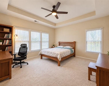 1124 Sadlers Way - Photo Thumbnail 11